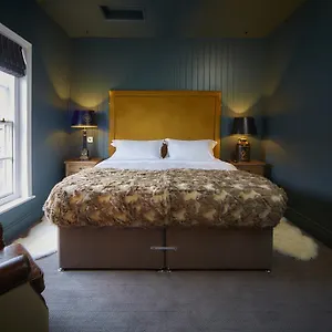 2* Inn The Fox And Coney